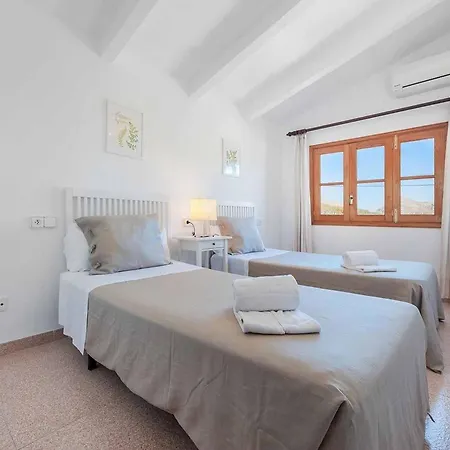 Mit 6 Schlafzimmern In Gehweite Zu Port By Interhome Pollença