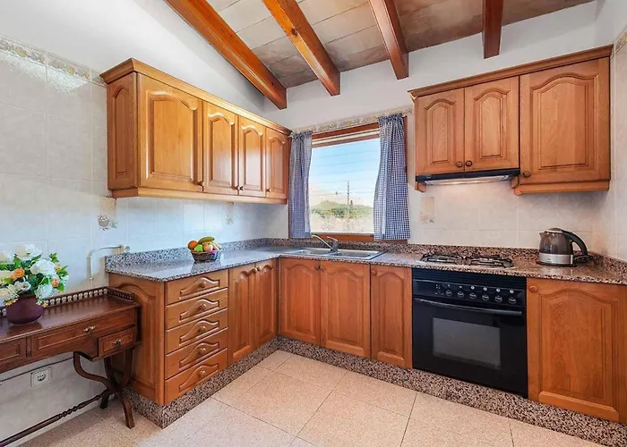 Mit 6 Schlafzimmern In Gehweite Zu Port Pollensa By Interhome