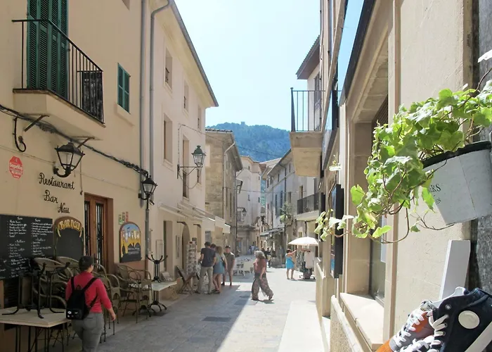 Mit 6 Schlafzimmern In Gehweite Zu Port Pollensa By Interhome * Pollença