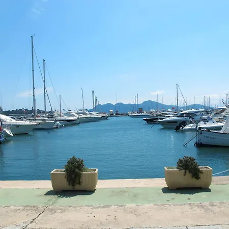 Mit 6 Schlafzimmern In Gehweite Zu Port Pollensa By Interhome Holiday home *