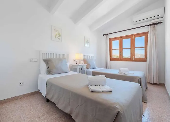 Mit 6 Schlafzimmern In Gehweite Zu Port By Interhome Pollença